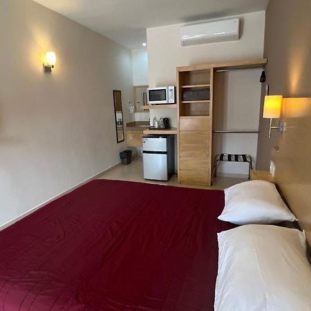 Nova Hotel Cadereyta Jiménez Екстериор снимка