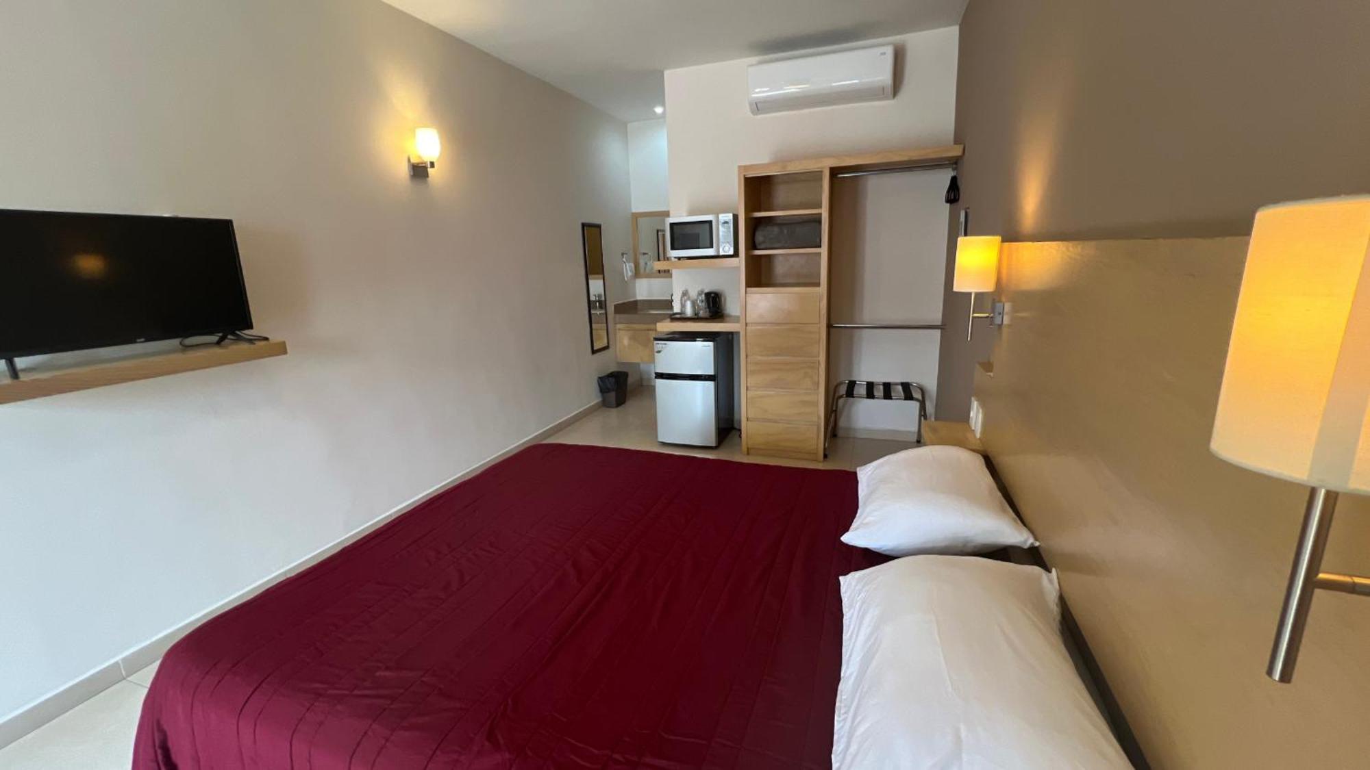 Nova Hotel Cadereyta Jiménez Екстериор снимка