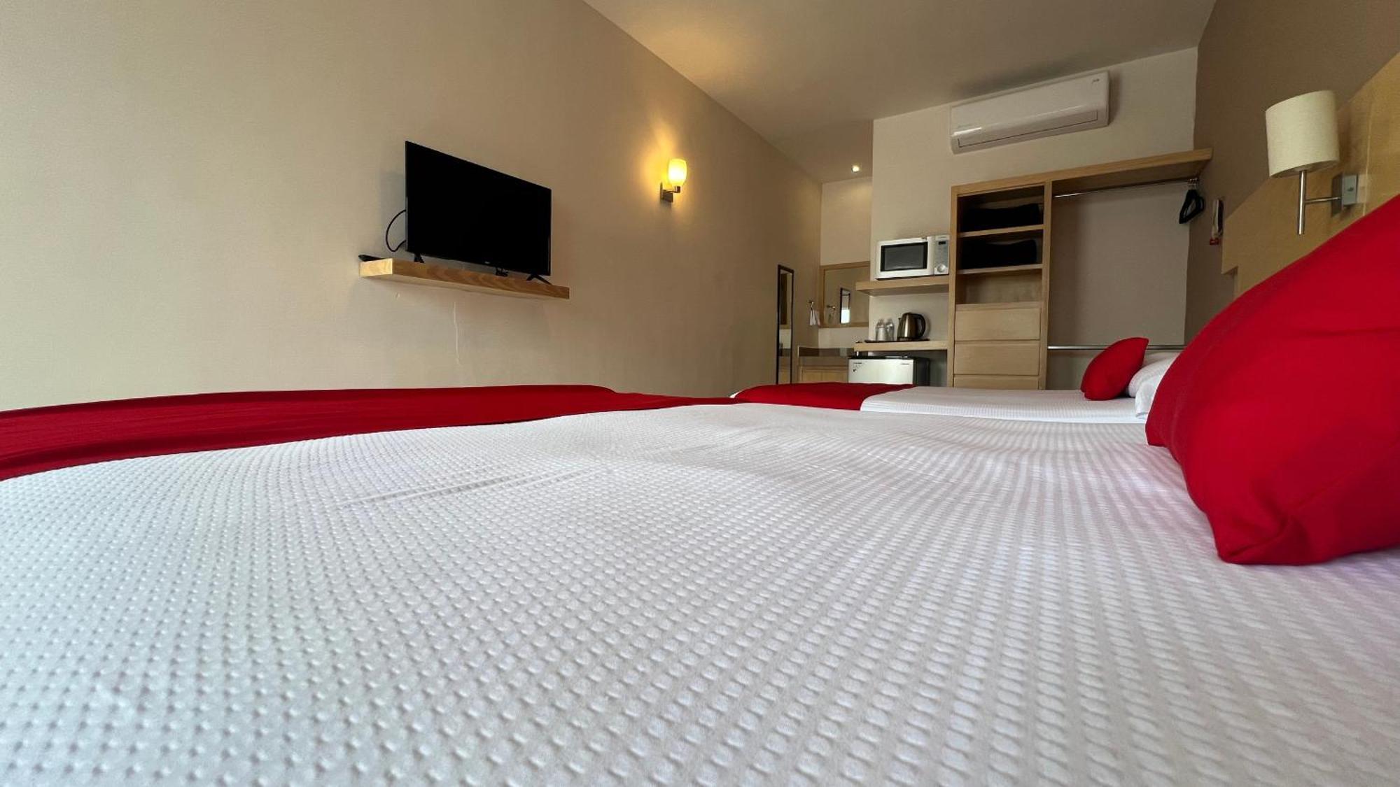 Nova Hotel Cadereyta Jiménez Екстериор снимка