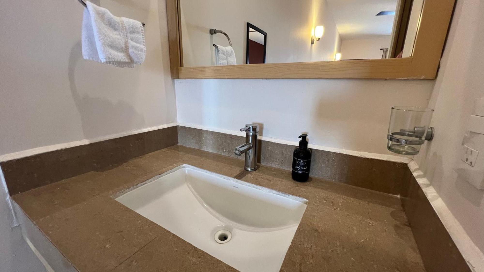 Nova Hotel Cadereyta Jiménez Екстериор снимка