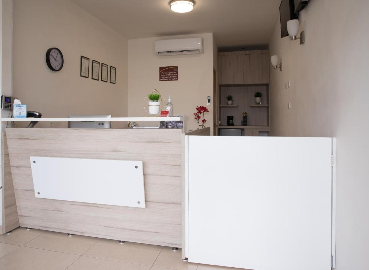 Nova Hotel Cadereyta Jiménez Екстериор снимка
