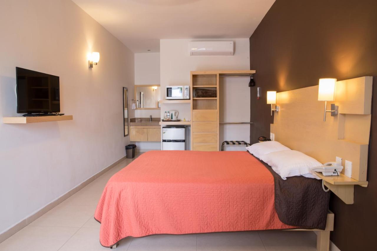 Nova Hotel Cadereyta Jiménez Екстериор снимка