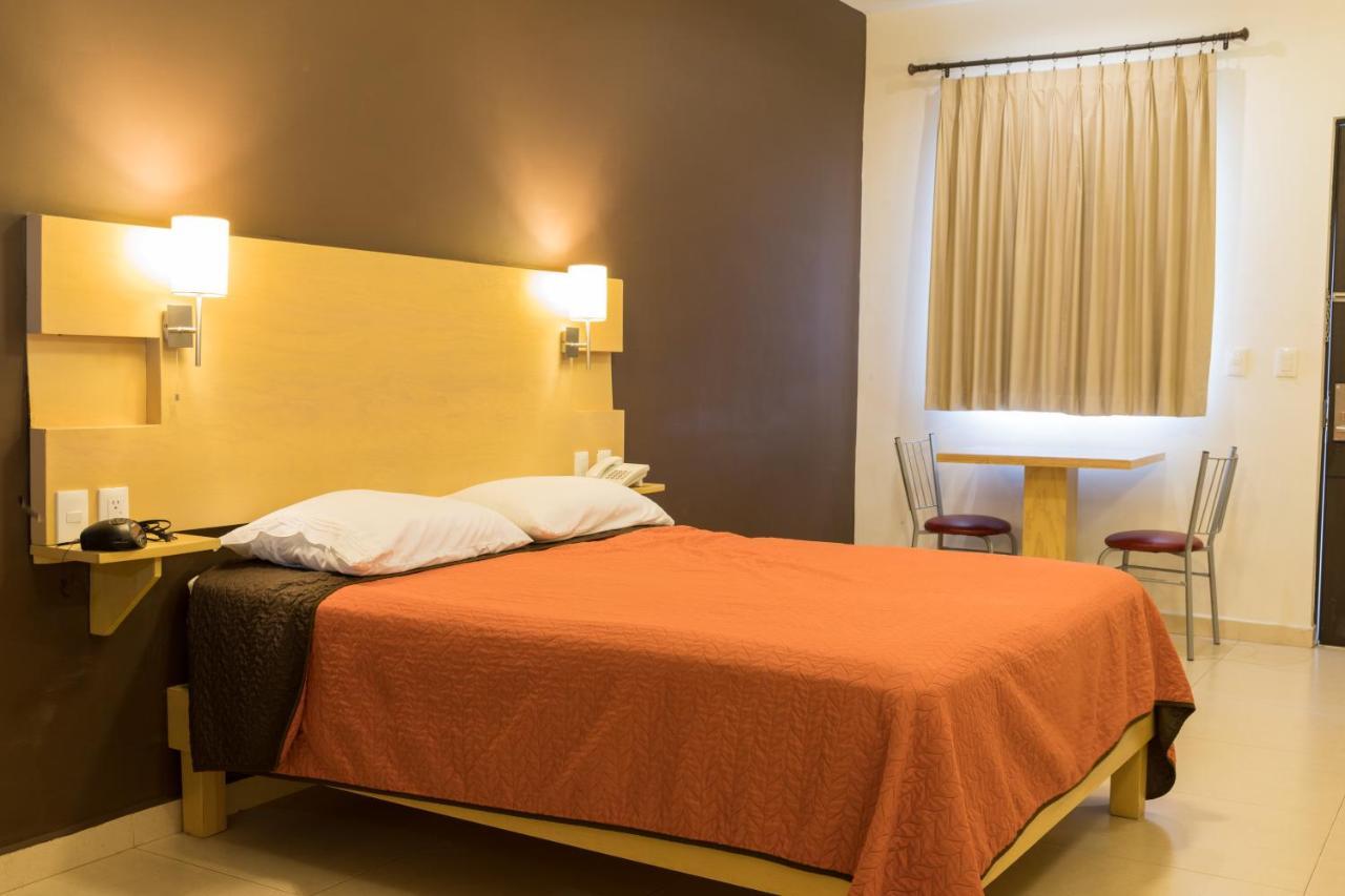 Nova Hotel Cadereyta Jiménez Екстериор снимка