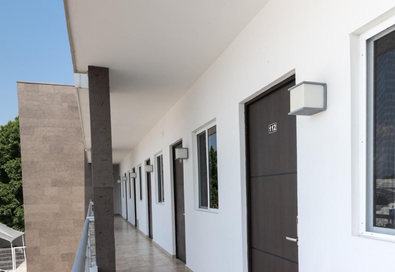 Nova Hotel Cadereyta Jiménez Екстериор снимка
